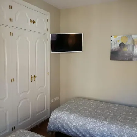 Gran 6 Personas En * Fuengirola